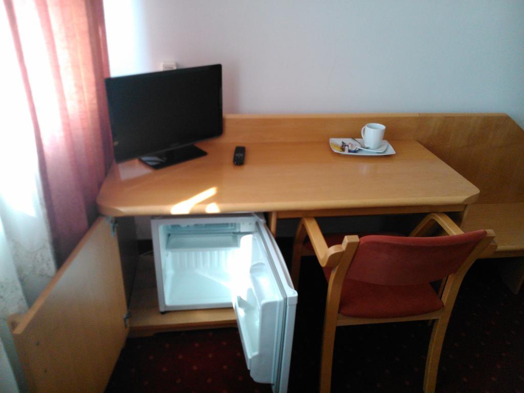Centrum Konferencyjne Ibib Pan Varşova Oda fotoğraf